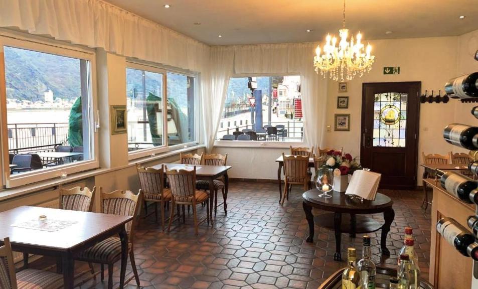 Hotel Zum Goldenen Loewen Sankt Goar Exterior photo